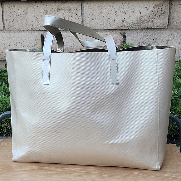 Michael Kors Champagne Metalic Gold Shopping Tote - Picture 3 of 13